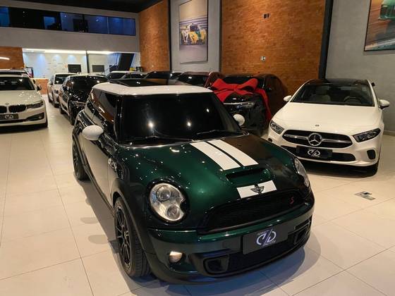 MINI COOPER 1.6 S 16V TURBO GASOLINA 2P AUTOMÁTICO